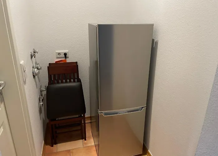 Direkt An Der Schelfkirche